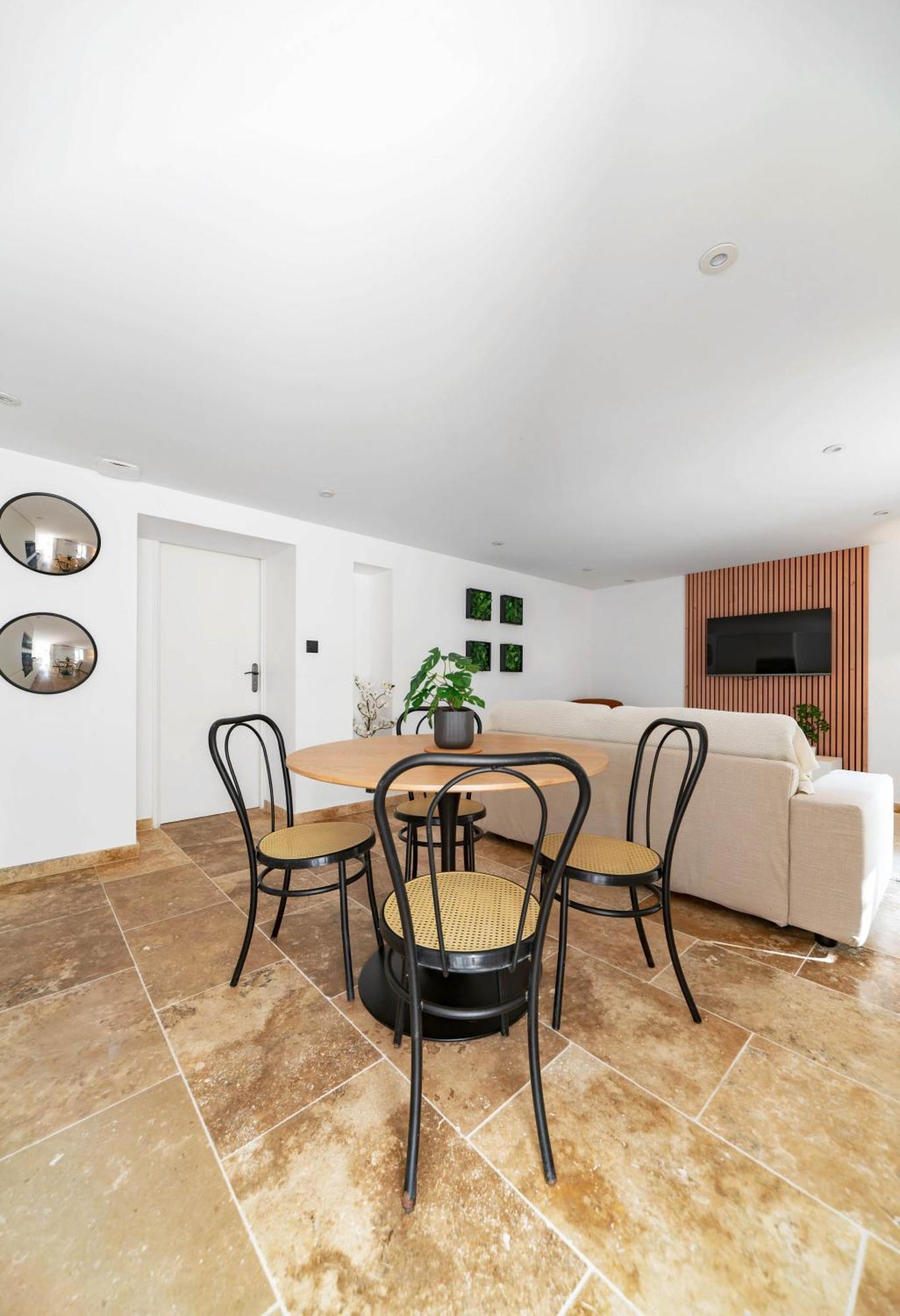 Residence Jaures - Appartements Design Et Climatises En Centre Ville Vichy Eksteriør bilde