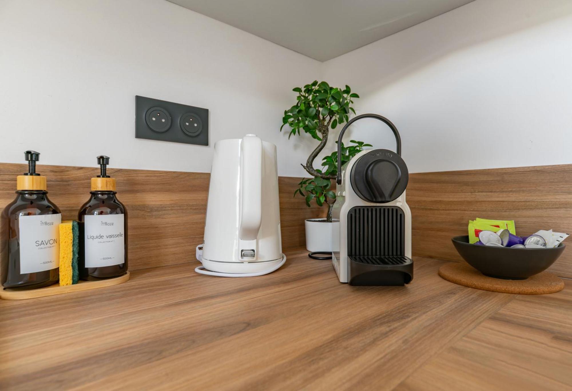 Residence Jaures - Appartements Design Et Climatises En Centre Ville Vichy Eksteriør bilde